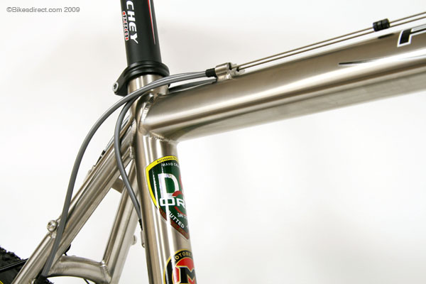 Motobecane fantom cross titanium 2025