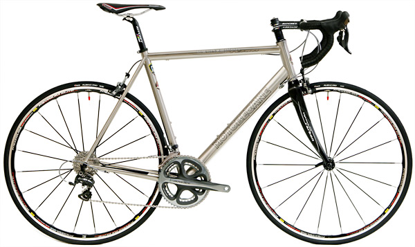 Road Bikes - 2012 Motobecane Le Champion Team Ti