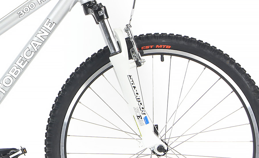 Blue Aluminum Ladies Mountain Motobecane 300HTW Mountain Bike