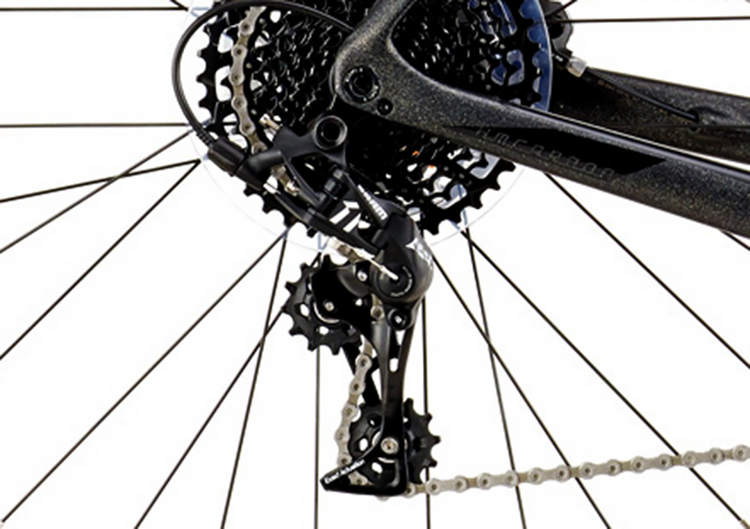 Full Carbon Design with BentoBox BrazeOns, Slick Internal Cable Routing Gravel Road Motobecane Cafe Century CF 1BY DiscBrake FlatBar Endurance Road Bike