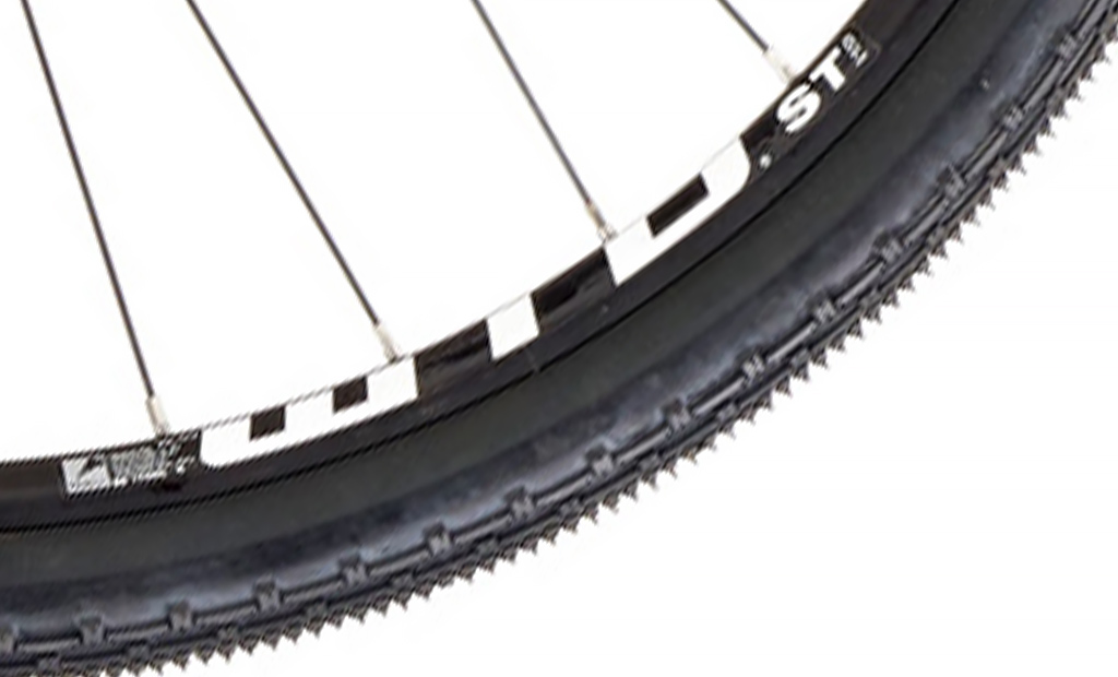 Full Carbon Design with BentoBox BrazeOns, Slick Internal Cable Routing Gravel Road Motobecane MuleKick CF RX600 DiscBrake Gravel Road Bike