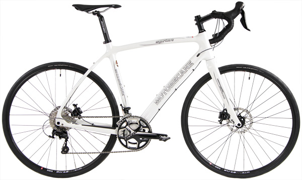 NEW Shimano 105 Disc Brake Road/Gravel Bikes on Sale Super Road/Gravel, Hydraulic TRP Disc Brakes Gravel / Road Bikes with Full Carbon Frames + Aero Carbon Forks Motobecane Sprint CF Disc COMP