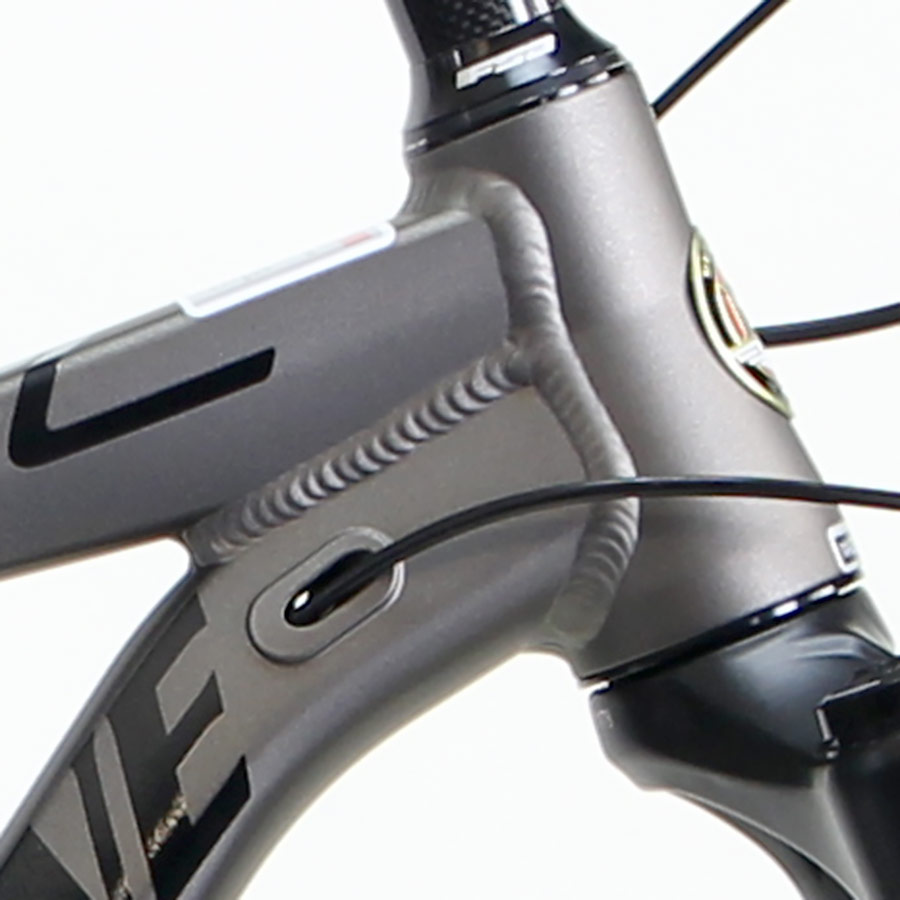 Light and strong, hydroform aluminum. INCREDIBLE Bike Deals at Bikesdirect Motobecane HAL29 XCT, Hydroformed Aluminum, Full Suspension Bikes
29er Cross Country Down Country/Trail Bikes with Hydraulic Disc Brakes 