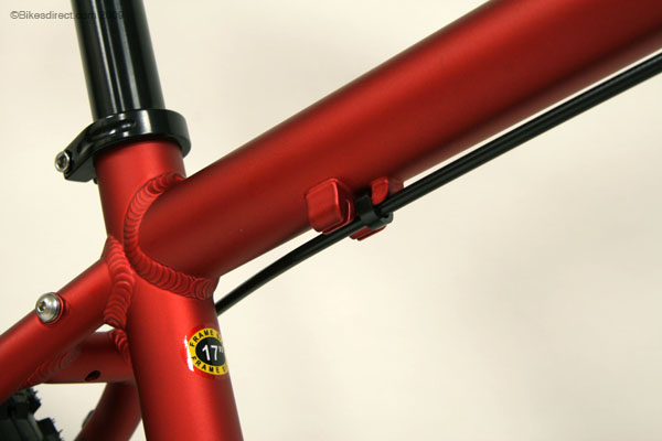 saddle_red