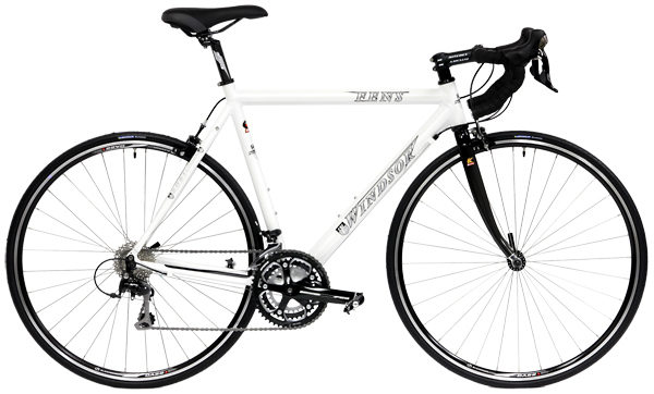 Road Bikes - Windsor Fens 2011 Shimano 30 Speed